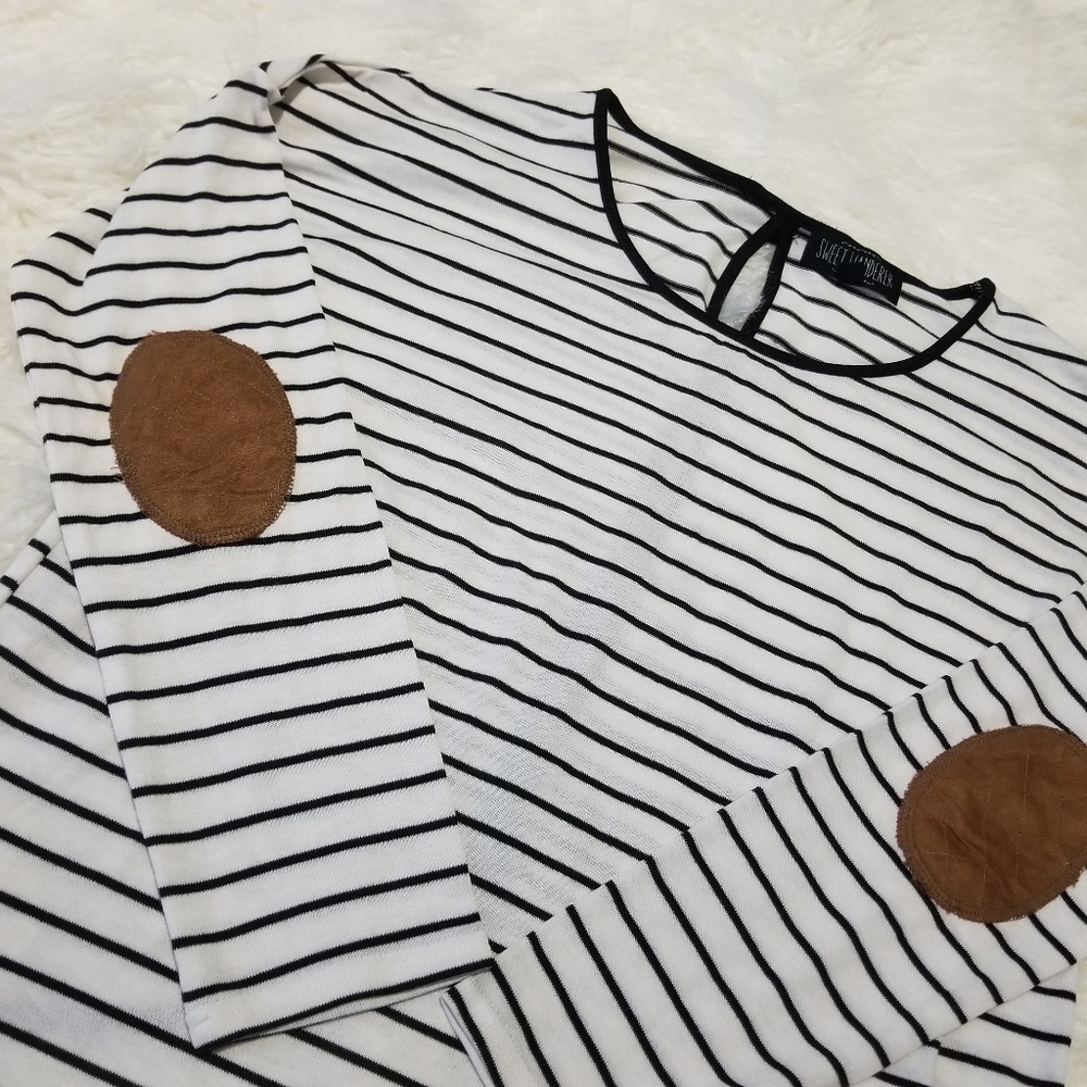 Sweet Wanderer Open Bow Back Stripe Top